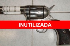 revolver-colt-inutilizado