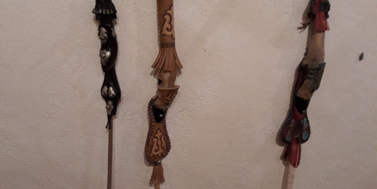 3 Latigos I