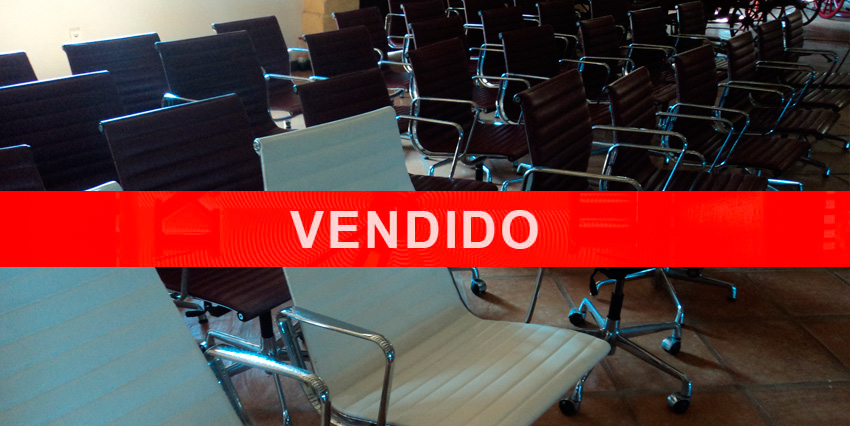 CONJUNTO DE MUEBLES DE DIRECCIÓN Y DESPACHO